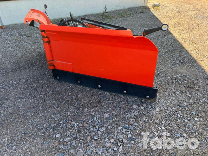 Pronar PUV-2600 - Xe dọn tuyết: hình 1 Pronar PUV-2600 - Xe dọn tuyết: hình 1