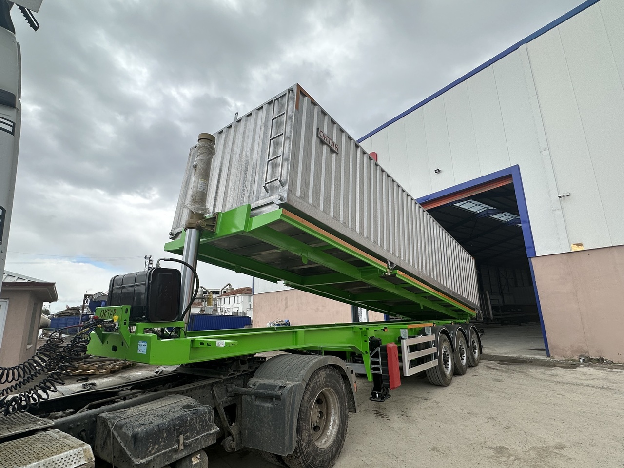 OKTAR TREYLER 2025 - Sơ mi rơ moóc bồn: hình 3 OKTAR TREYLER 2025 - Sơ mi rơ moóc bồn: hình 3