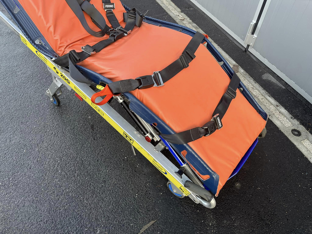 Stretcher Allfa Europé 20G - Xe cứu thương: hình 4 Stretcher Allfa Europé 20G - Xe cứu thương: hình 4