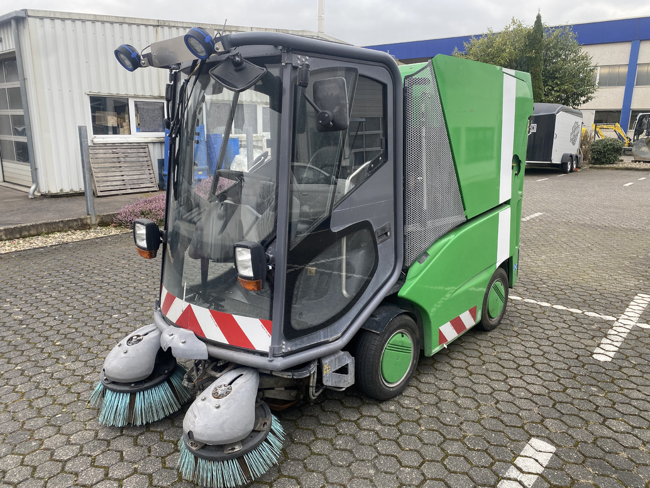 TENNANT Green Machines 500 ZE electric 500 ZE - Xe quét đường: hình 1 TENNANT Green Machines 500 ZE electric 500 ZE - Xe quét đường: hình 1