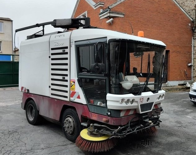 Ravo 540XL/545XL Kehrmaschine wie Citycat Cityfant Dulevo - Tiện ích/ Xe đặc dụng: hình 2 Ravo 540XL/545XL Kehrmaschine wie Citycat Cityfant Dulevo - Tiện ích/ Xe đặc dụng: hình 2