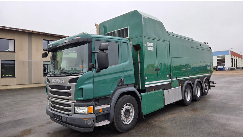 Scania P450 8X4*4 - Xe tải chân không: hình 1 Scania P450 8X4*4 - Xe tải chân không: hình 1
