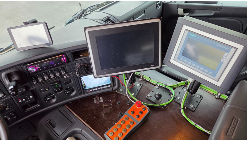 Cho thuê Scania P450 8X4*4 Scania P450 8X4*4: hình 19