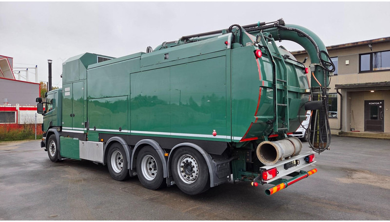 Scania P450 8X4*4 - Xe tải chân không: hình 4 Scania P450 8X4*4 - Xe tải chân không: hình 4