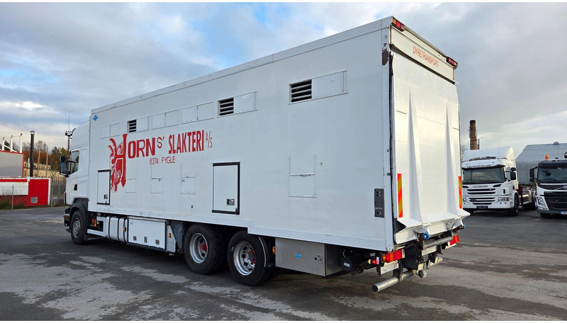 Scania R420 6X2 - Xe tải chở gia súc: hình 4 Scania R420 6X2 - Xe tải chở gia súc: hình 4