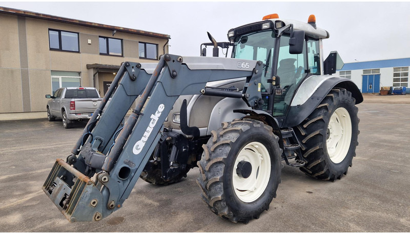 Valtra C120 - Máy cày: hình 1 Valtra C120 - Máy cày: hình 1