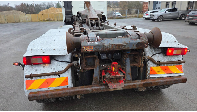 Volvo FH500 6X4 - Xe tải nâng móc: hình 5 Volvo FH500 6X4 - Xe tải nâng móc: hình 5