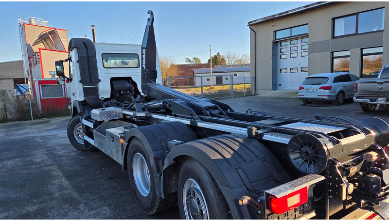 Xe tải nâng móc Volvo FM410 6X2*4: hình 8