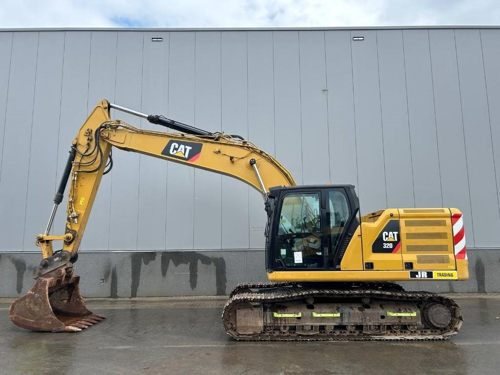 CAT 320 - Máy xúc bánh xích: hình 1 CAT 320 - Máy xúc bánh xích: hình 1