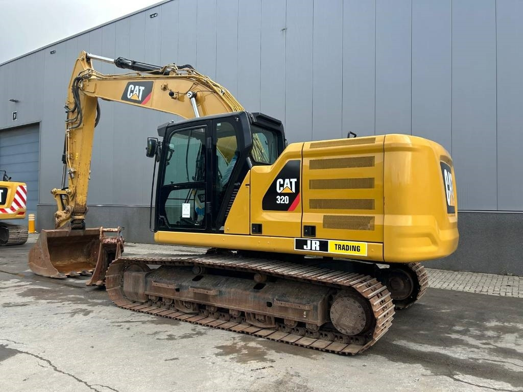 CAT 320 (Trimble / 2 Buckets) - Máy xúc bánh xích: hình 3 CAT 320 (Trimble / 2 Buckets) - Máy xúc bánh xích: hình 3