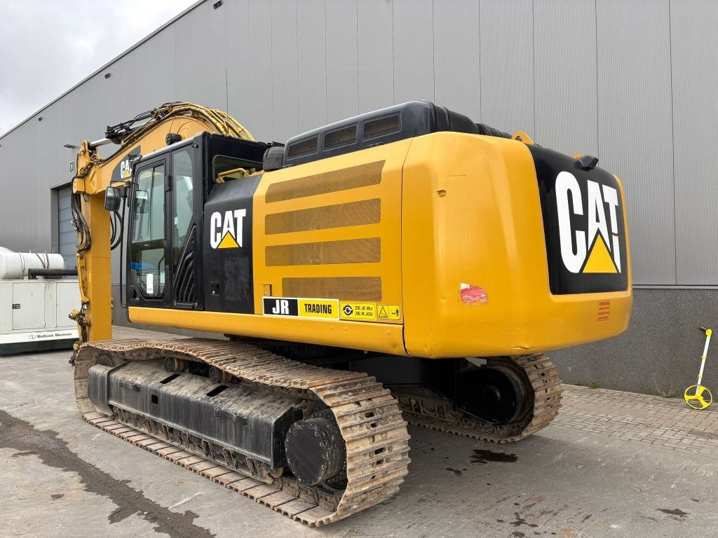 CAT 336F L XE (New Undercarriage)  - Máy xúc bánh xích: hình 3 CAT 336F L XE (New Undercarriage)  - Máy xúc bánh xích: hình 3