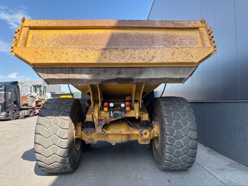 CAT 740 GC - Xe ben đổ có khớp nối: hình 4 CAT 740 GC - Xe ben đổ có khớp nối: hình 4