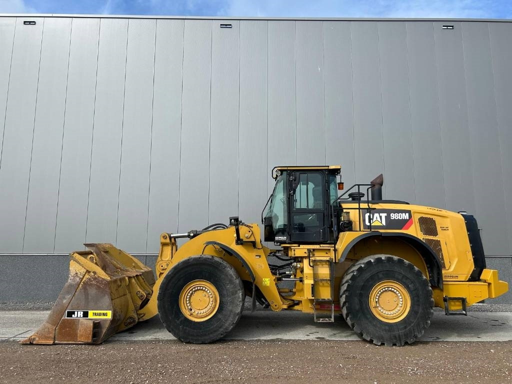 CAT 980 M - Máy xúc lật bánh lốp: hình 1 CAT 980 M - Máy xúc lật bánh lốp: hình 1