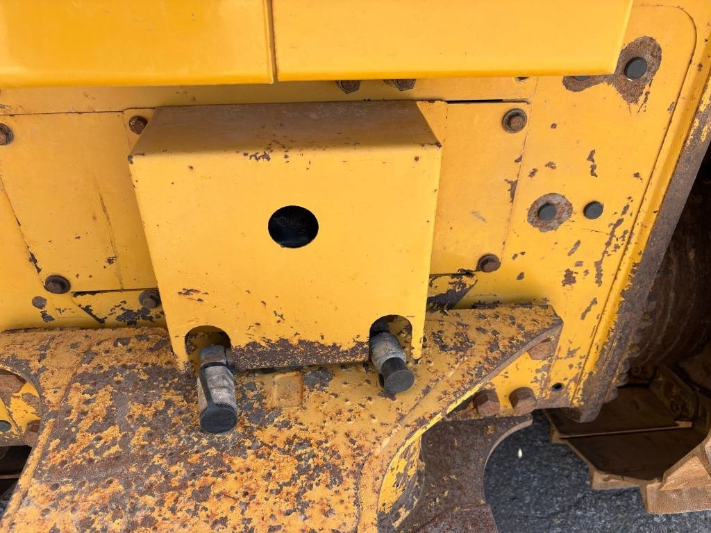 Máy ủi CAT D 6 K 2 LGP: hình 21