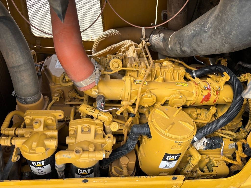 Máy ủi CAT D 6 K 2 LGP: hình 17