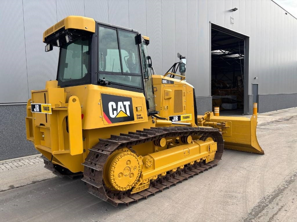 CAT D 6 K 2 XL (Low Verified Hours) - Máy ủi: hình 4 CAT D 6 K 2 XL (Low Verified Hours) - Máy ủi: hình 4