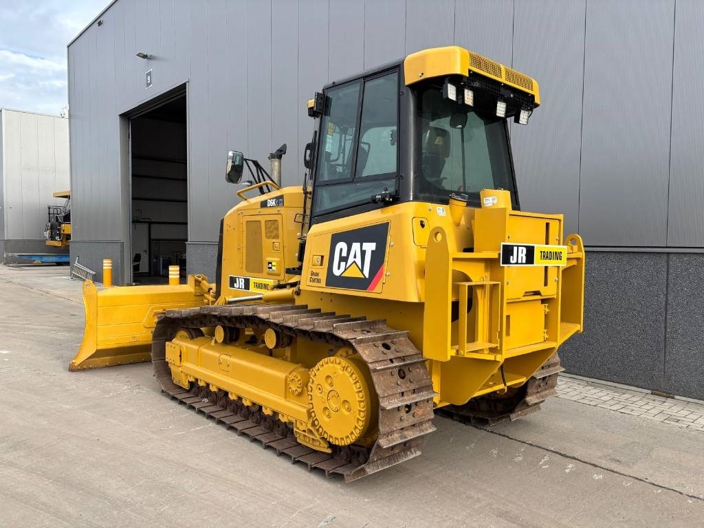 CAT D 6 K 2 XL (Low Verified Hours) - Máy ủi: hình 2 CAT D 6 K 2 XL (Low Verified Hours) - Máy ủi: hình 2