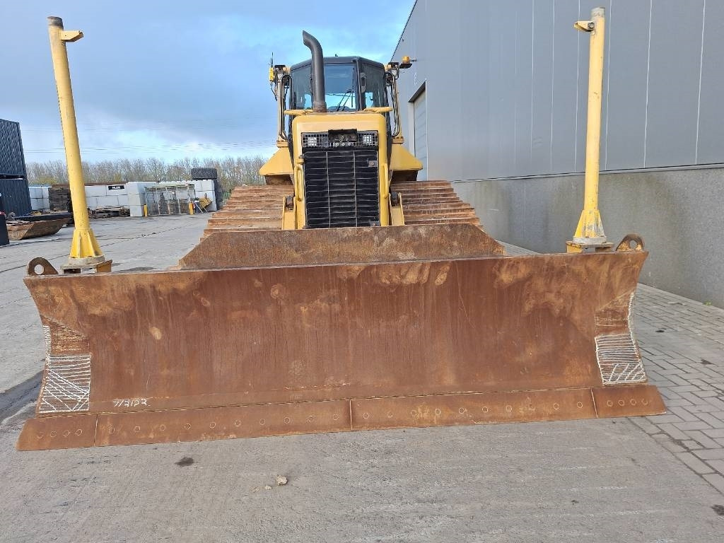 CAT D 6 N LGP - Máy ủi: hình 3 CAT D 6 N LGP - Máy ủi: hình 3