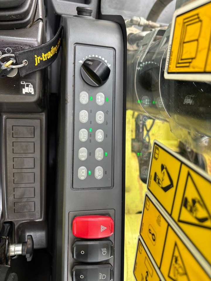 Máy xúc bánh lốp CAT M 320 F: hình 12 Máy xúc bánh lốp CAT M 320 F: hình 12