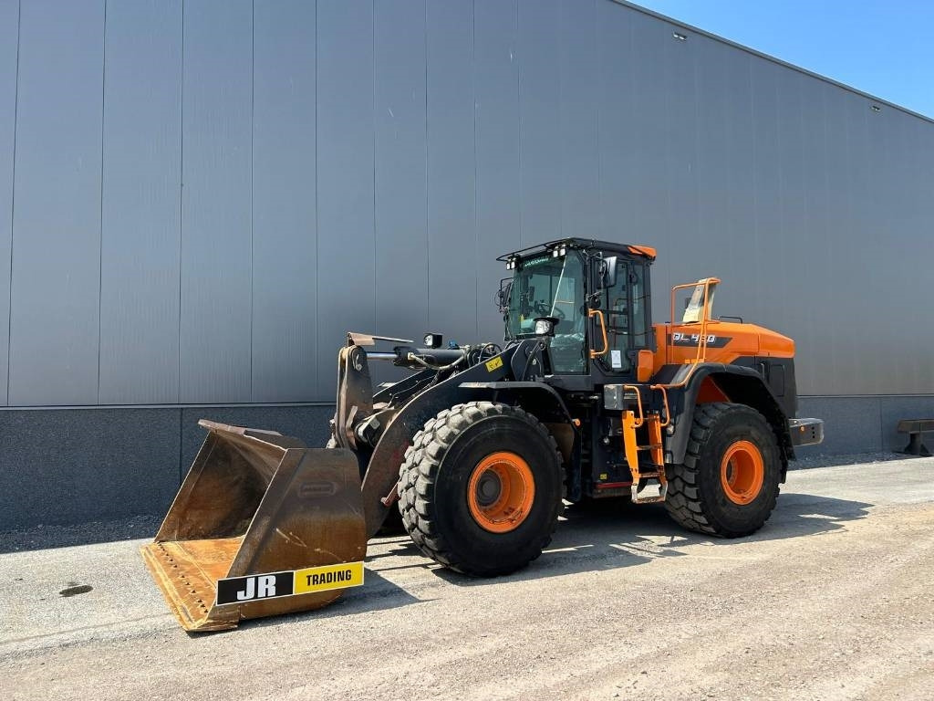 Doosan DL 420-7 (CDC) - Máy xúc lật bánh lốp: hình 2 Doosan DL 420-7 (CDC) - Máy xúc lật bánh lốp: hình 2
