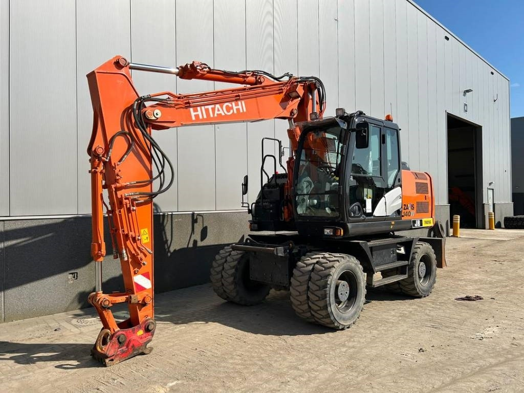 Hitachi ZX 140 W-5B - Máy xúc bánh lốp: hình 2 Hitachi ZX 140 W-5B - Máy xúc bánh lốp: hình 2