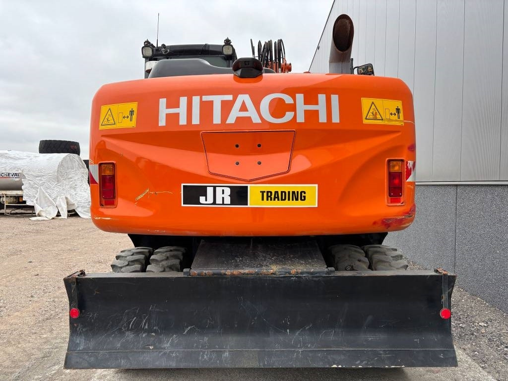 Hitachi ZX 140 W-5B - Máy xúc bánh lốp: hình 4 Hitachi ZX 140 W-5B - Máy xúc bánh lốp: hình 4