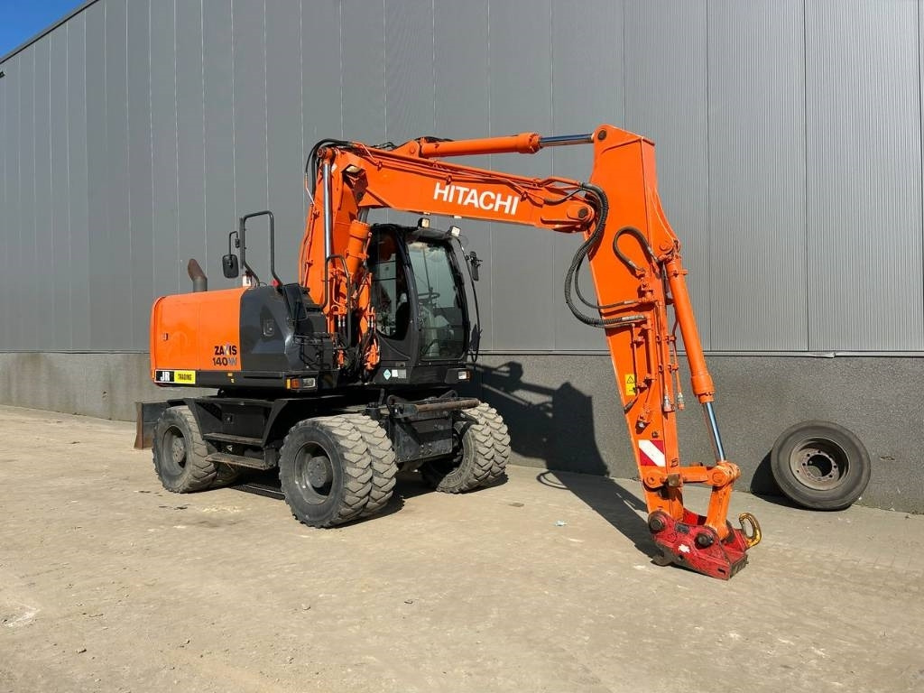 Hitachi ZX 140 W-5B - Máy xúc bánh lốp: hình 4 Hitachi ZX 140 W-5B - Máy xúc bánh lốp: hình 4