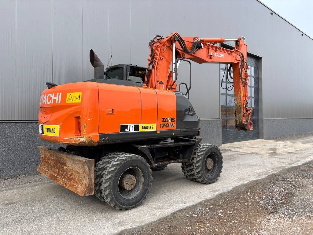 Hitachi ZX 170 W-5 B (low hours/new tires) - Máy xúc bánh lốp: hình 5 Hitachi ZX 170 W-5 B (low hours/new tires) - Máy xúc bánh lốp: hình 5
