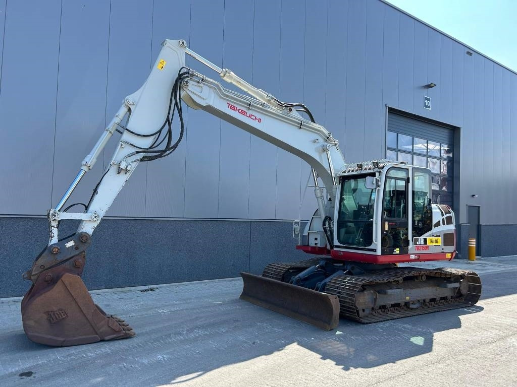 Takeuchi TB 2150 R - Máy xúc bánh xích: hình 2 Takeuchi TB 2150 R - Máy xúc bánh xích: hình 2