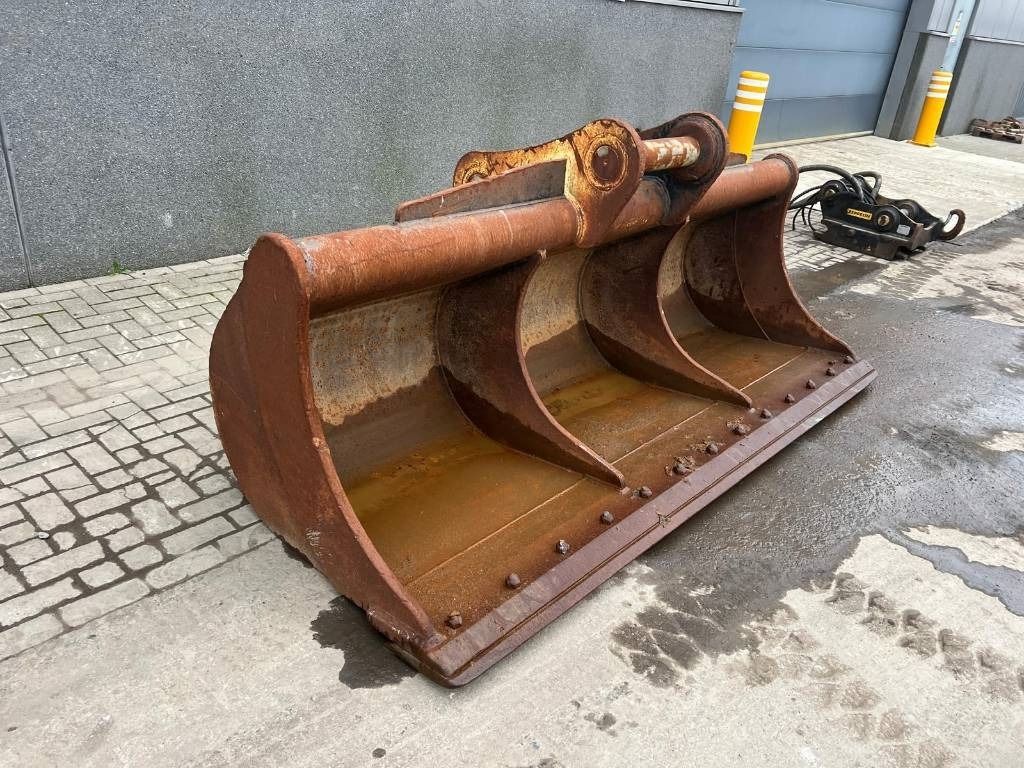 Volvo EC 480 E L coupler + bucket - Gầu cho Máy móc xây dựng: hình 3 Volvo EC 480 E L coupler + bucket - Gầu cho Máy móc xây dựng: hình 3