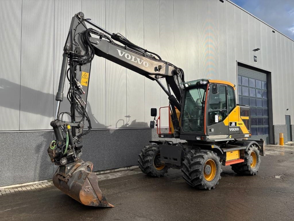 Volvo EWR 150 E - Máy xúc bánh lốp: hình 2 Volvo EWR 150 E - Máy xúc bánh lốp: hình 2