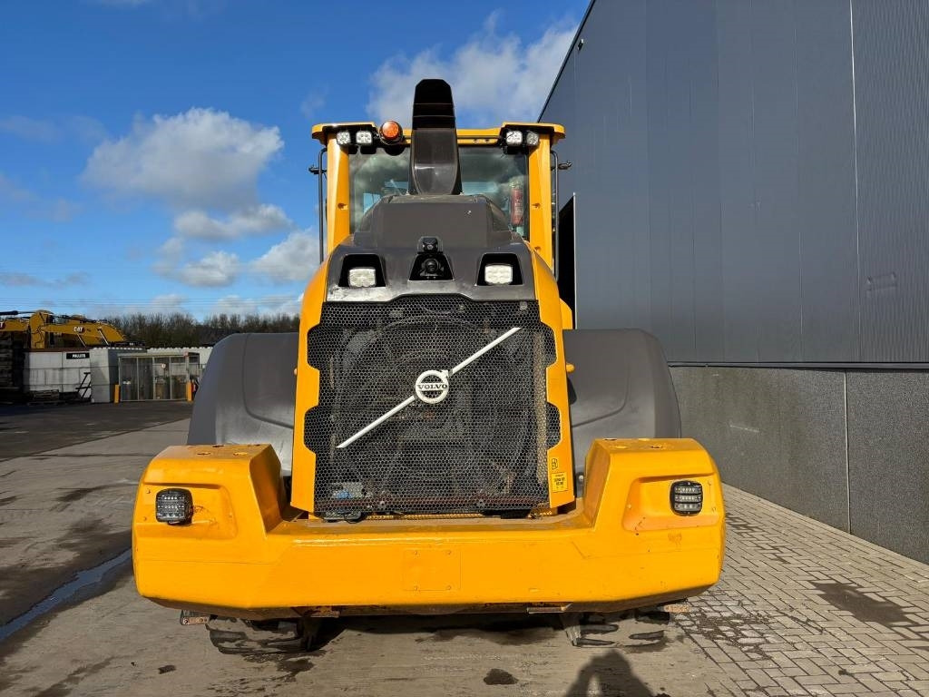 Volvo L 90 H - Máy xúc lật bánh lốp: hình 4 Volvo L 90 H - Máy xúc lật bánh lốp: hình 4