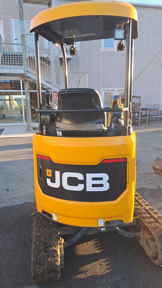JCB 18 Z 1 - Máy xúc mini: hình 3 JCB 18 Z 1 - Máy xúc mini: hình 3