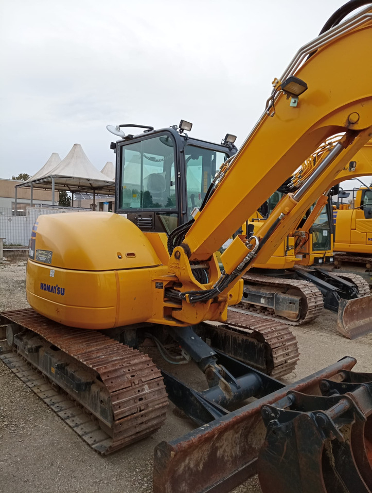KOMATSU PC80MR-5 - Máy xúc bánh xích: hình 3 KOMATSU PC80MR-5 - Máy xúc bánh xích: hình 3