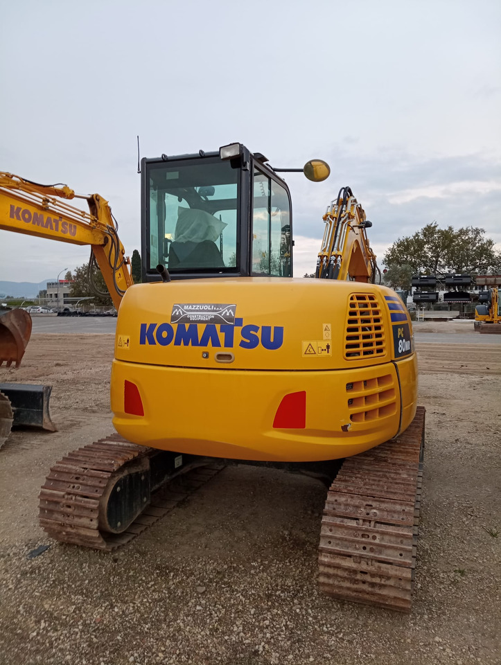 KOMATSU PC80MR-5 - Máy xúc bánh xích: hình 5 KOMATSU PC80MR-5 - Máy xúc bánh xích: hình 5