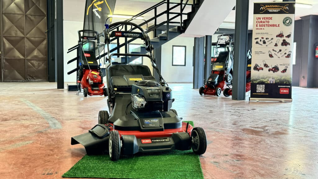 Toro – TimeMaster® TM76 76cm Lawn Mower 21815 - Máy cắt cỏ vườn: hình 2 Toro – TimeMaster® TM76 76cm Lawn Mower 21815 - Máy cắt cỏ vườn: hình 2