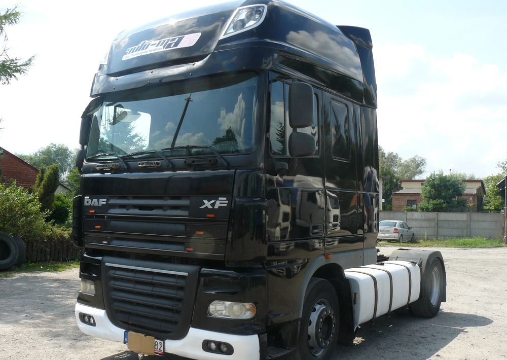 DAF XF105 460 - Xe đầu kéo: hình 3 DAF XF105 460 - Xe đầu kéo: hình 3