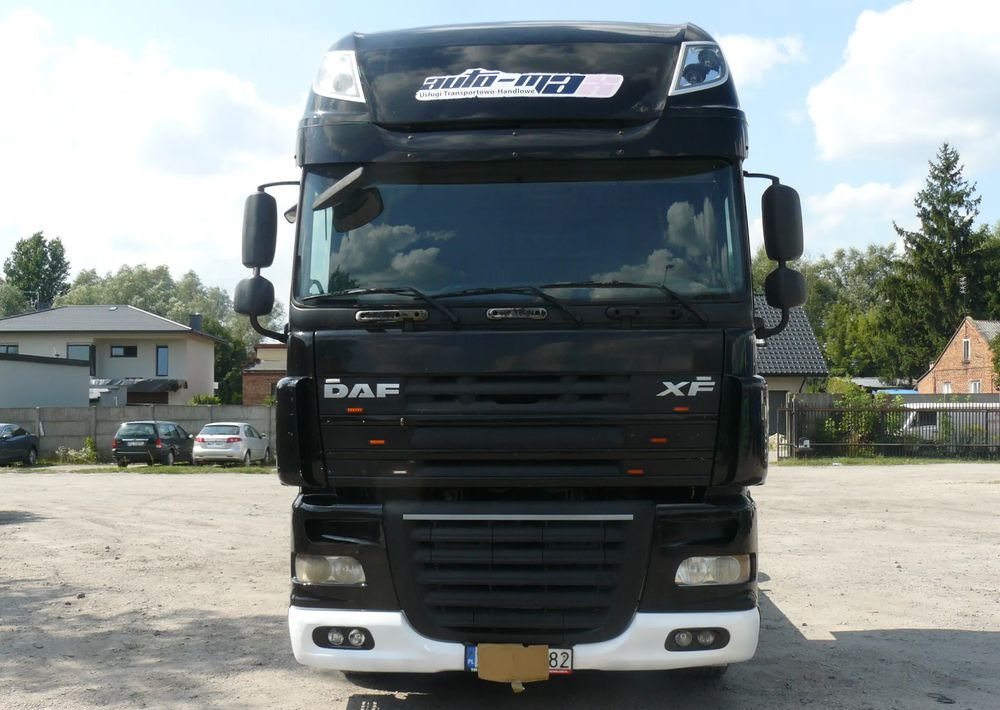 DAF XF105 460 - Xe đầu kéo: hình 1 DAF XF105 460 - Xe đầu kéo: hình 1