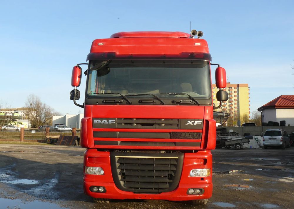 DAF xf 105 460 - Xe đầu kéo: hình 1 DAF xf 105 460 - Xe đầu kéo: hình 1