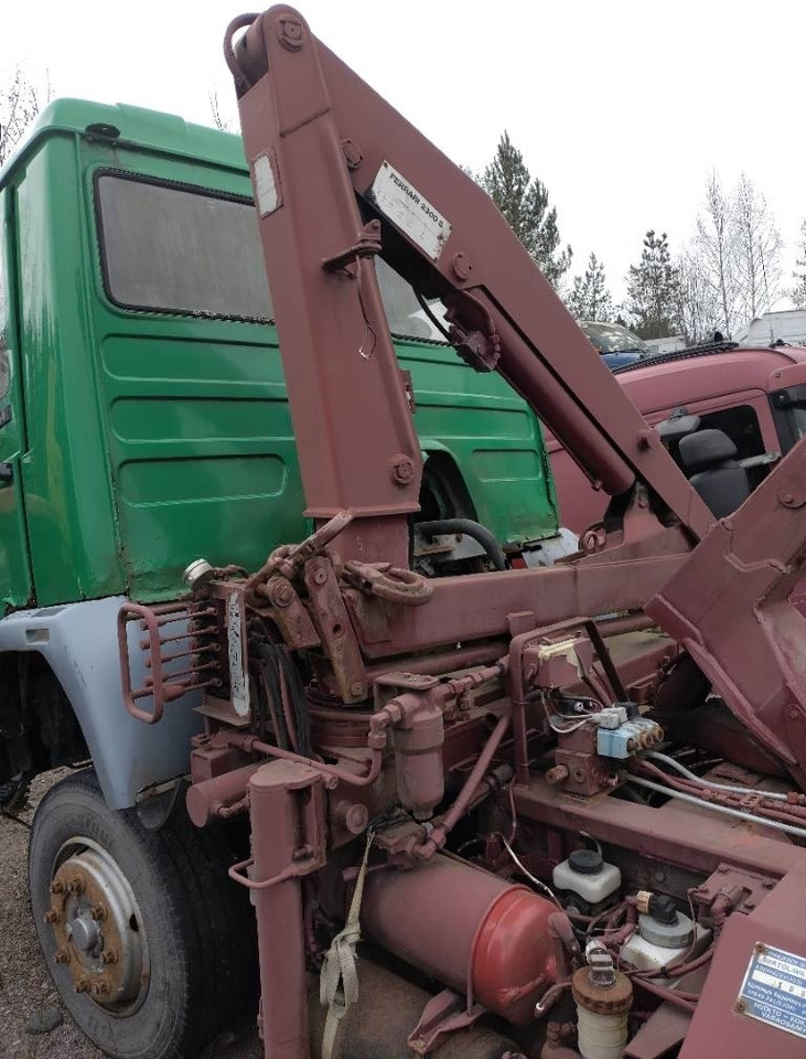 Ferrari 2300 nosturi - Cẩu gấp cho Xe tải: hình 1 Ferrari 2300 nosturi - Cẩu gấp cho Xe tải: hình 1