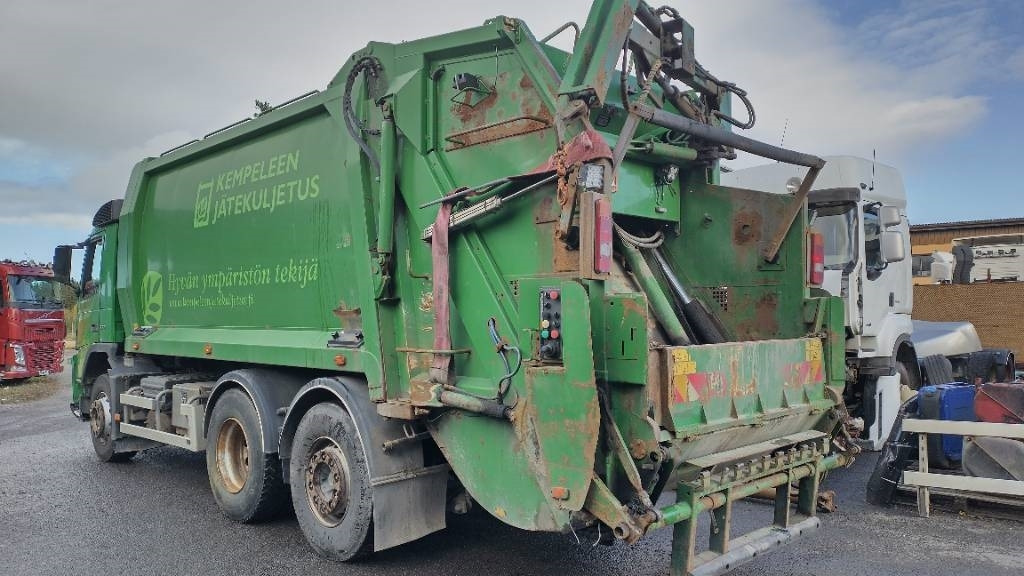 Volvo FM330 6x2 Norba pakkaaja,molokki nostin, manuaali - Xe tải chở rác: hình 5 Volvo FM330 6x2 Norba pakkaaja,molokki nostin, manuaali - Xe tải chở rác: hình 5