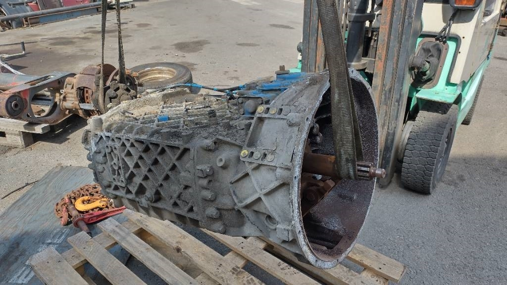 ZF 16s1920 TD vaihteisto - Hộp số cho Xe tải: hình 1 ZF 16s1920 TD vaihteisto - Hộp số cho Xe tải: hình 1