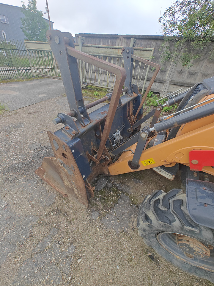 Máy xúc trước múc sau CASE 580ST: hình 6 Máy xúc trước múc sau CASE 580ST: hình 6