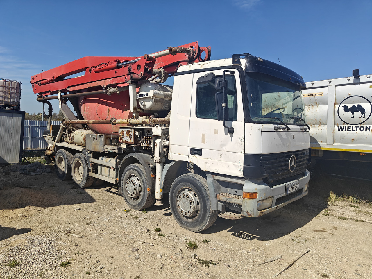 Mercedes Benz Actros - Máy trộn bê tông: hình 1 Mercedes Benz Actros - Máy trộn bê tông: hình 1