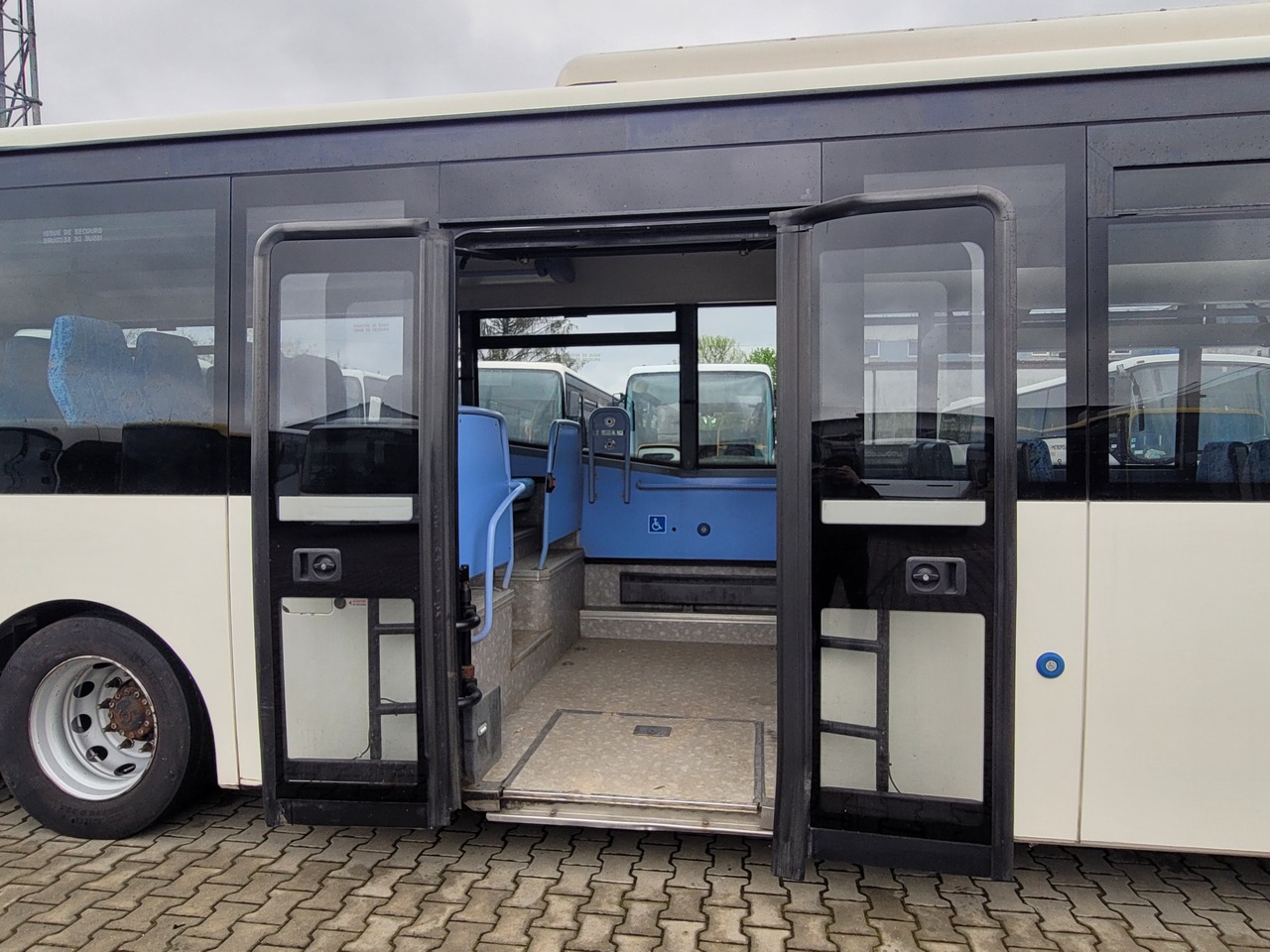 Xe bus đô thị IRISBUS LE: hình 16 Xe bus đô thị IRISBUS LE: hình 16