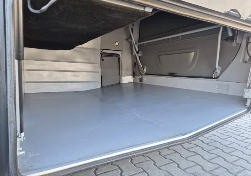 Xe bus mini, Xe van chở khách Iveco 70C17 ERENER / SPROWADZONY / PANORAMA / USB: hình 15