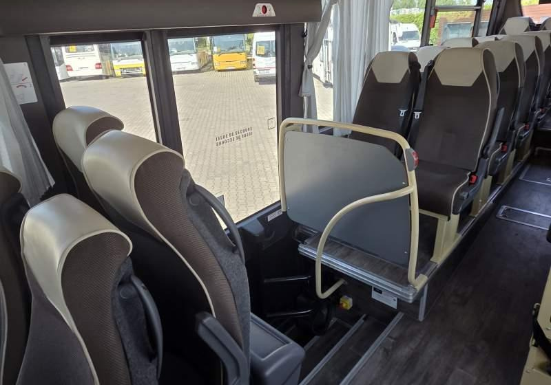 Iveco CROSSWAY LINE / SPROWADZONE/ AUTOMAT / 12 M - Xe bus ngoại ô: hình 5 Iveco CROSSWAY LINE / SPROWADZONE/ AUTOMAT / 12 M - Xe bus ngoại ô: hình 5