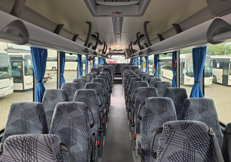Xe bus ngoại ô Iveco CROSSWAY/ SPROWADZONY / 64 MIEJSCA / EURO 6: hình 38