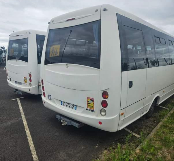 Iveco WING / SPROWADZONY/ 34 MIEJSCA/ MANUAL - Xe bus mini, Xe van chở khách: hình 3 Iveco WING / SPROWADZONY/ 34 MIEJSCA/ MANUAL - Xe bus mini, Xe van chở khách: hình 3
