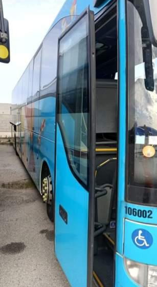 Mercedes-Benz TOURISMO M2 / SPROWADZONY / MANUAL / EURO 5 - Xe đò: hình 2 Mercedes-Benz TOURISMO M2 / SPROWADZONY / MANUAL / EURO 5 - Xe đò: hình 2